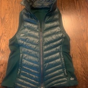 Alo Hunter green puffer vest